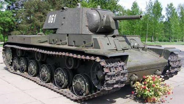 Тяжелый танк КВ-1 Ж.