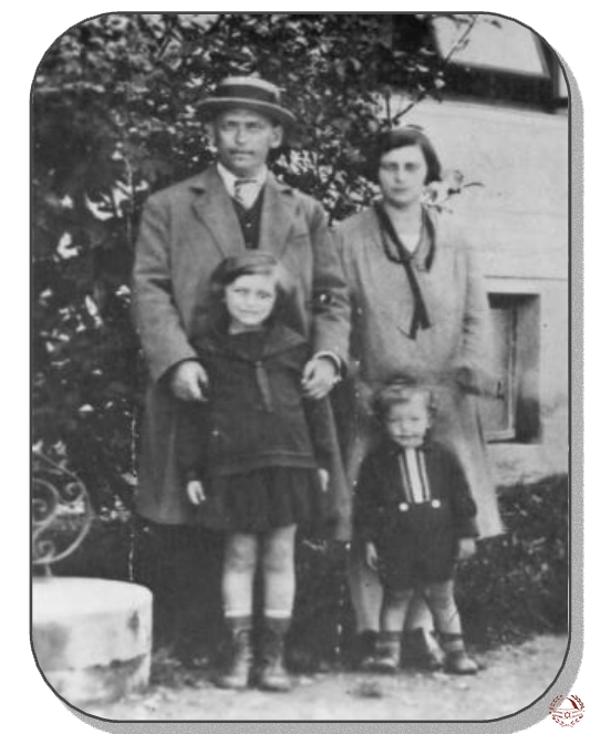 Леон с папой Самуилом, мамой Фаней и с сестрой Фирочкой. Лето 1928 г. Курорт Ватра-Дорней
